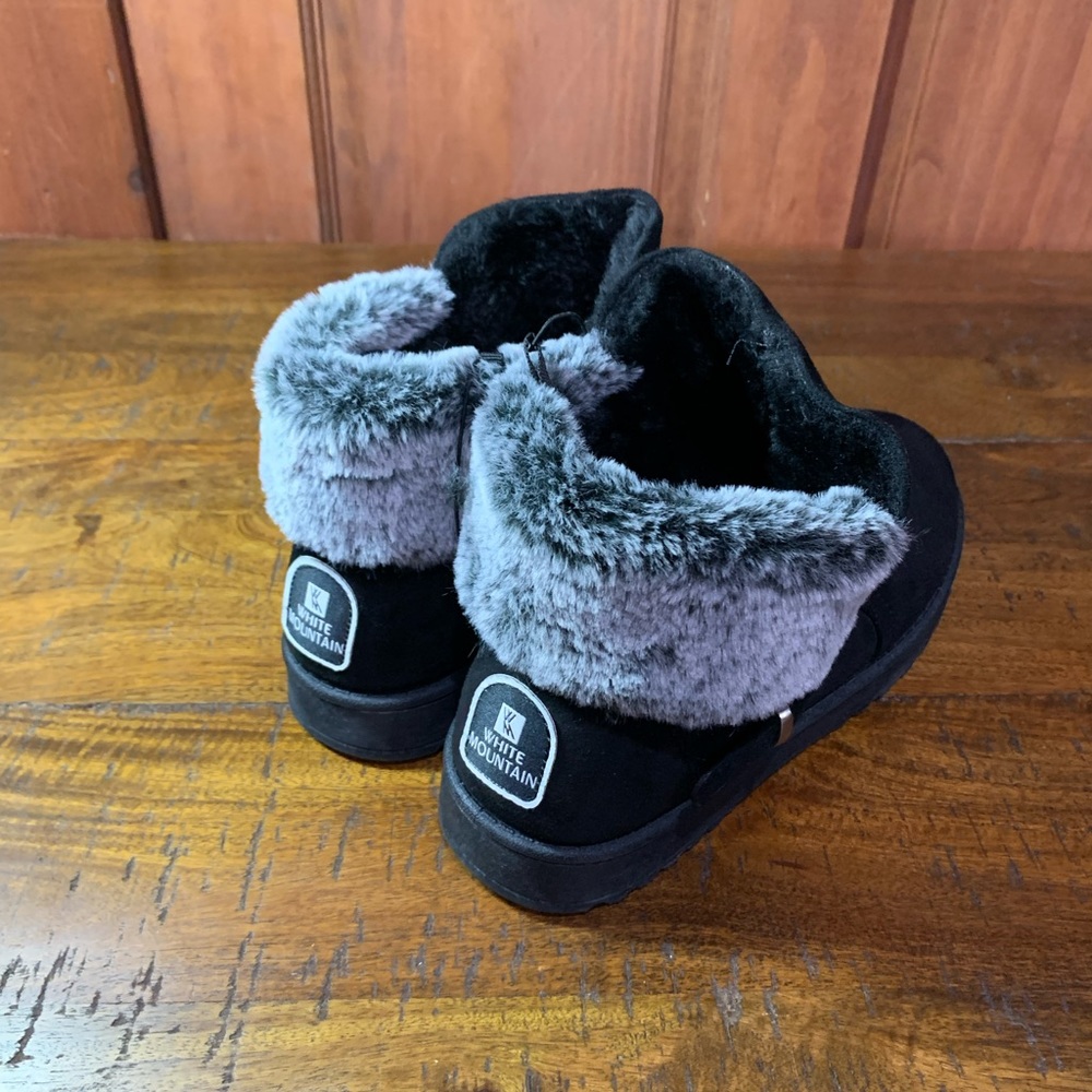 New White Mountain womans boots. Size 8 or 9. - Picture 3 of 5